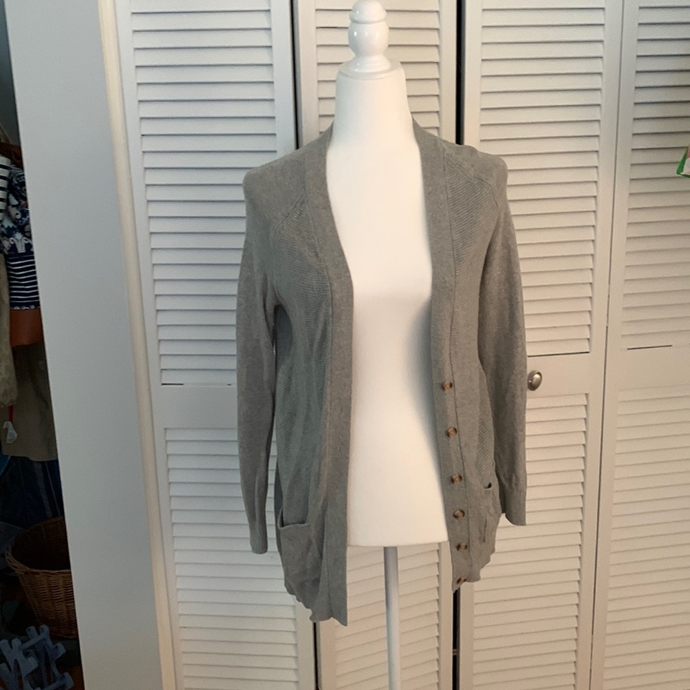Heather grey button down knit cardigan